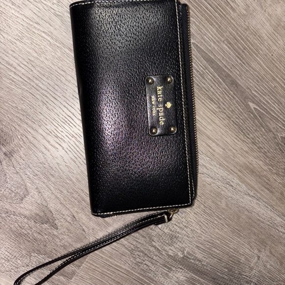 kate spade Handbags - Kate Spade Black Leather Wristlet